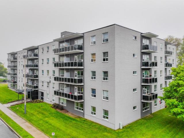 Apartment for rent in Ancaster, Ontario