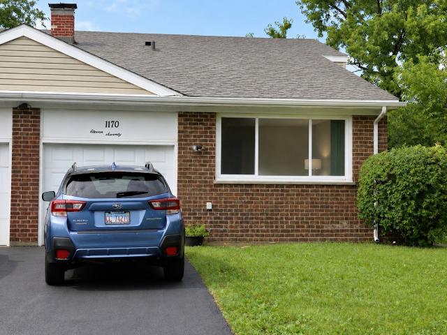 Condo for sale in Glen Ellyn, Illinois