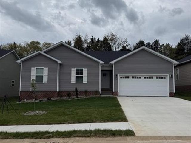 House for sale in Bowling Green, Warren County