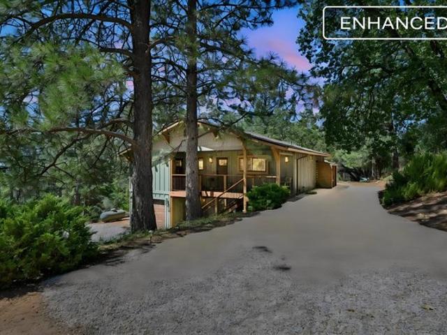 House for sale in Applegate, California