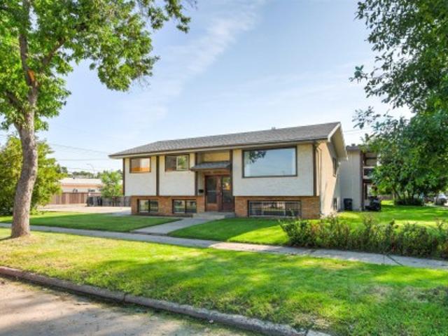 House for sale in Wedgewood, Alberta