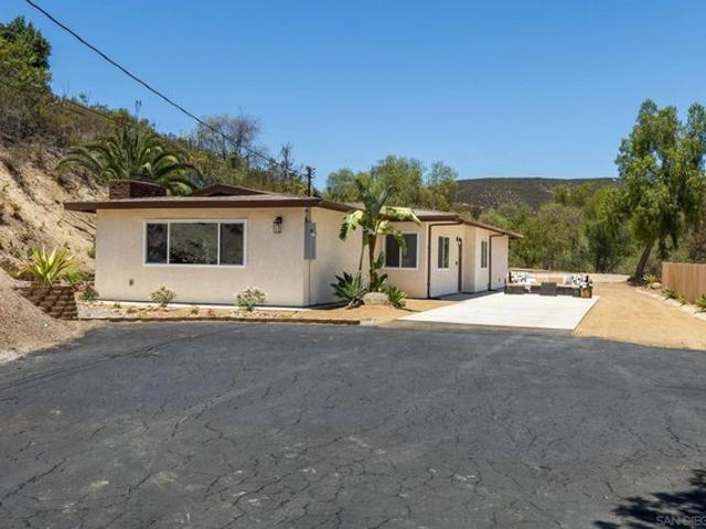 House for sale in Lakeside, California