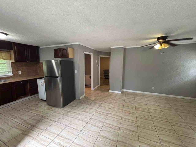 Apartment for rent in Dallas, North Carolina