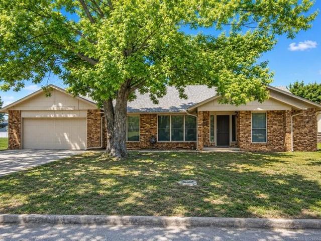 House for sale in Bixby, Oklahoma