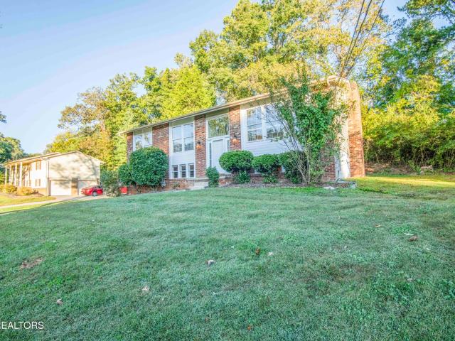 House for sale in Kings Gate, Farragut