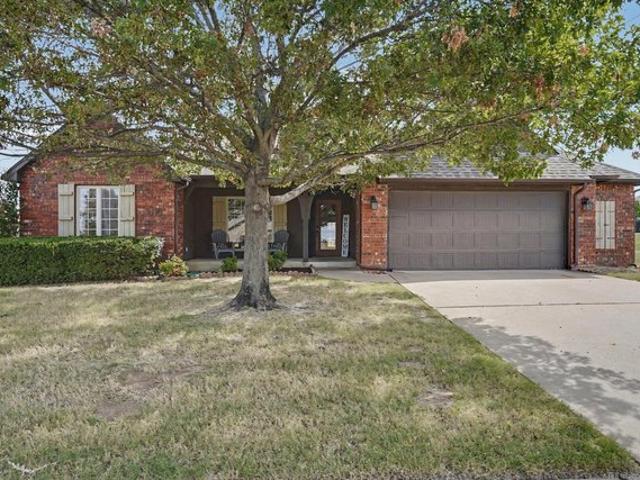 House for sale in Jenks, Tulsa County