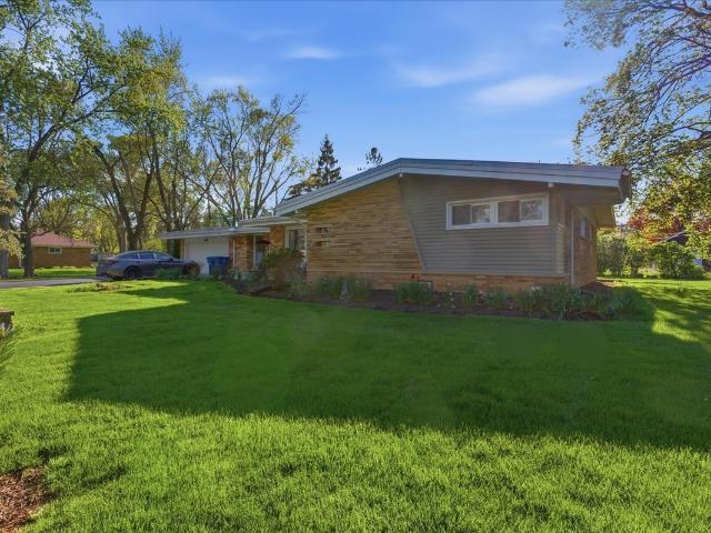 House for sale in Palos Park, Illinois