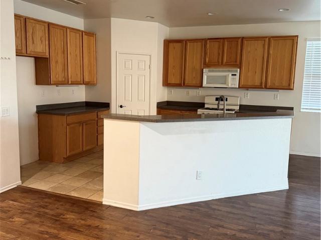 House for sale in Adelanto, San Bernardino County