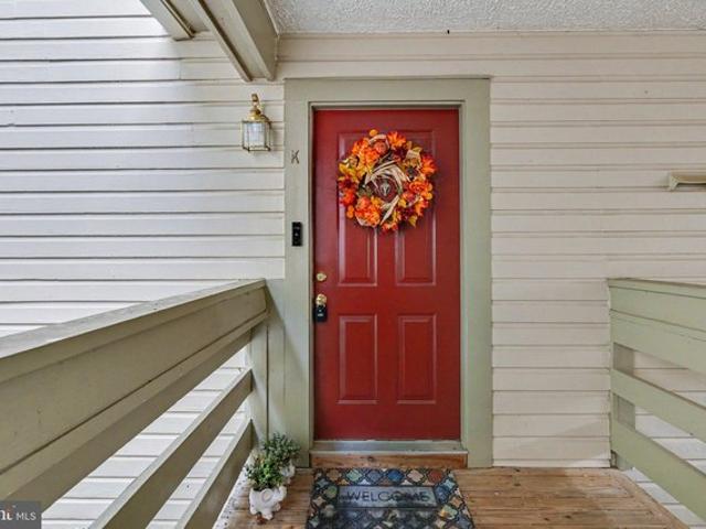 Condo for sale in Virginia