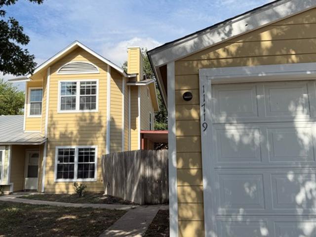 Property for rent in Leesville, Texas
