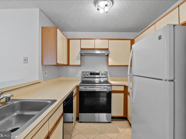 Condo for sale in Virginia