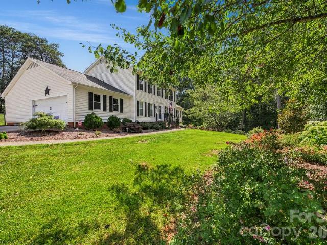 House for sale in Catawba, North Carolina