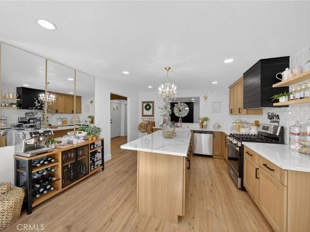 House for sale in Rimforest, California