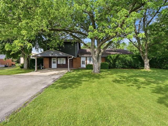 House for sale in Fostoria, Ohio