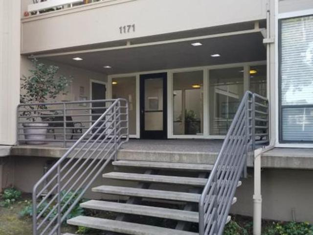 Condo for sale in San Mateo, California