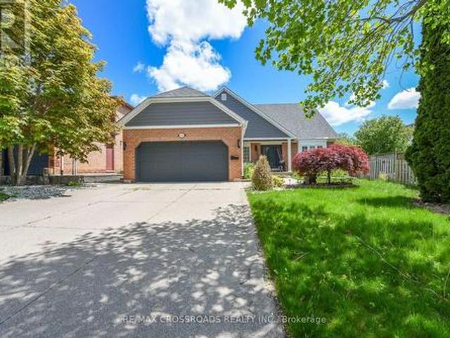 House for sale in Oakville, Ontario