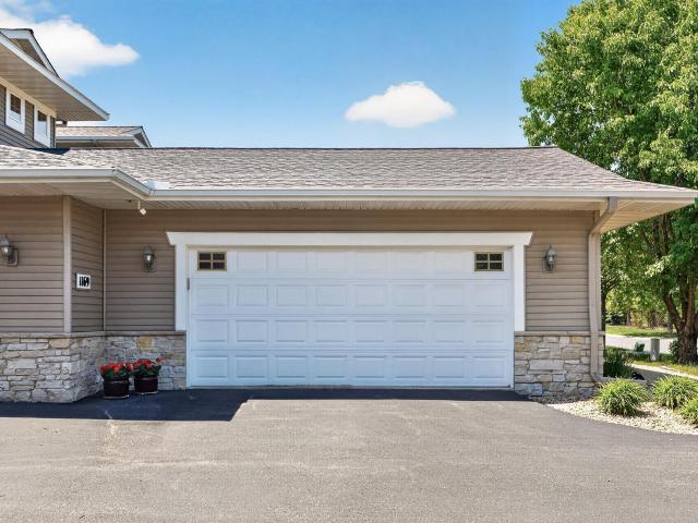 Townhouse for sale in Chaska, Minnesota