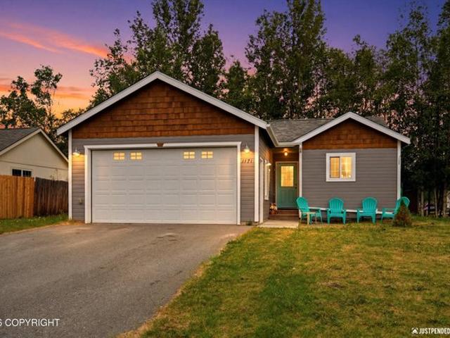 House for sale in Palmer