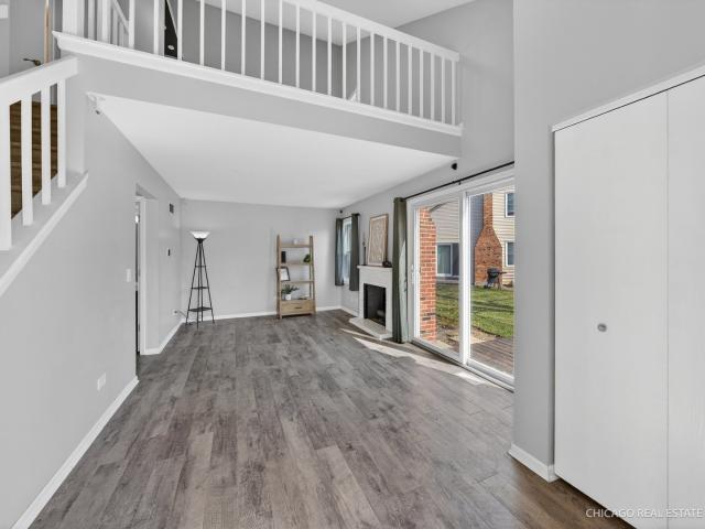 Condo for sale in Mchenry, Illinois