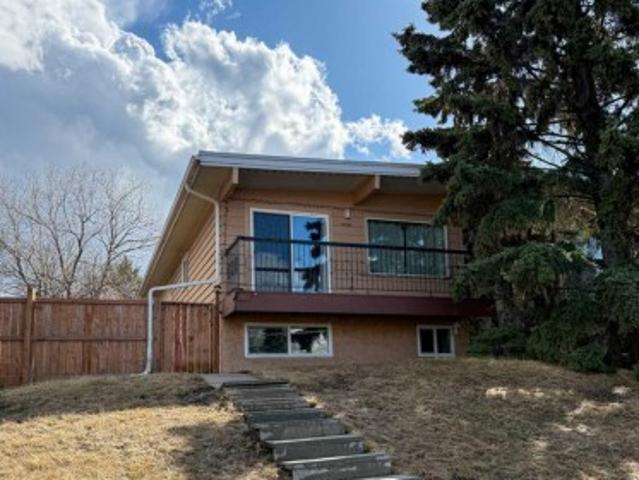 House for sale in Northwest, Alberta