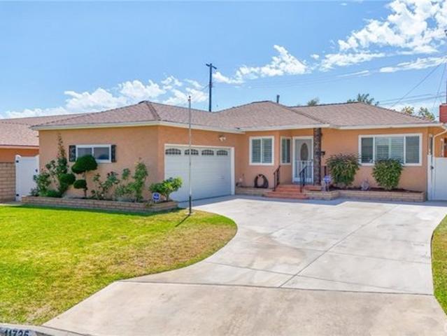 House for sale in La Mirada, California