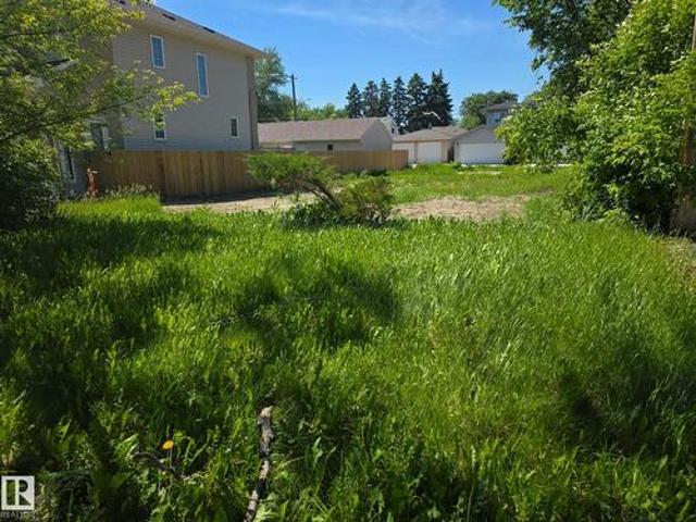 Land for sale in Wedgewood, Alberta