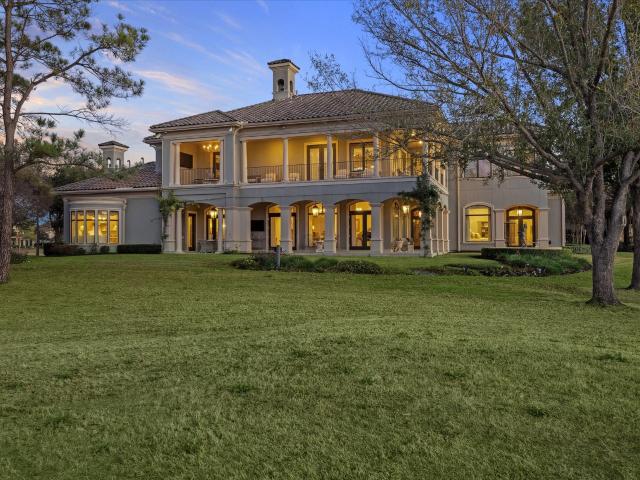 House for sale in Royal Oaks Country Club, Houston