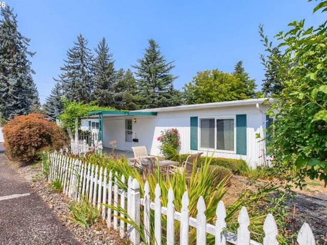 House for sale in Oregonia