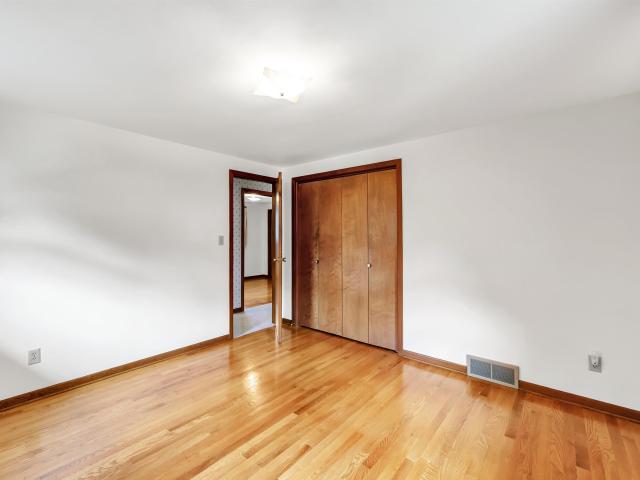 House for sale in Ashwaubenon, Wisconsin