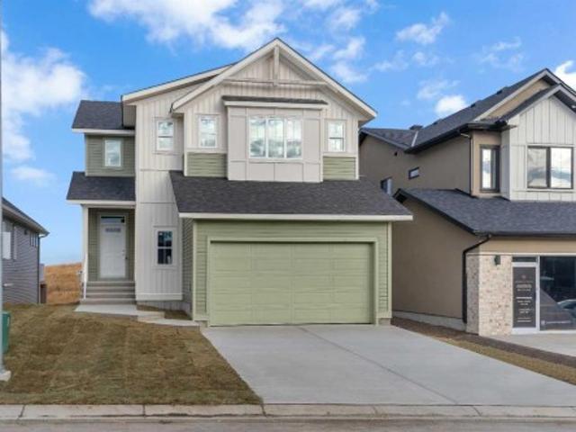 House for sale in Crossfield, Alberta