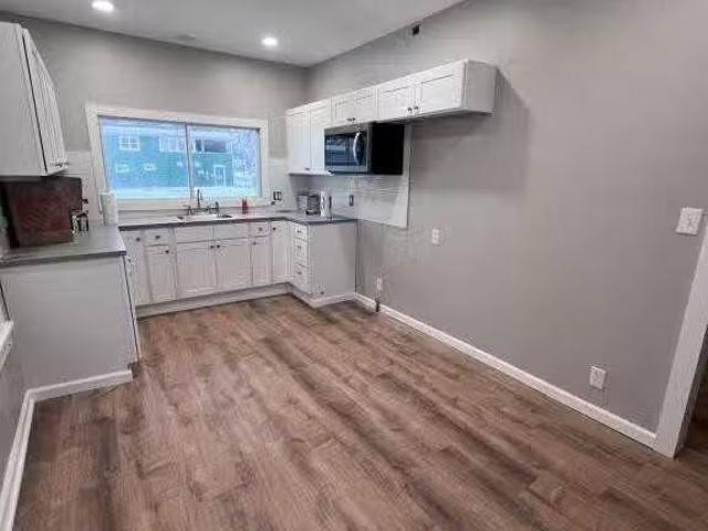Condo for rent in Lockport