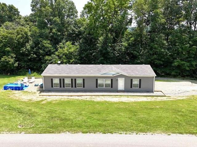 House for sale in Shoals, Indiana