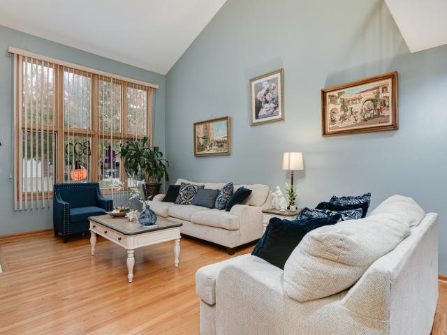 Townhouse for sale in Palos Heights, Illinois