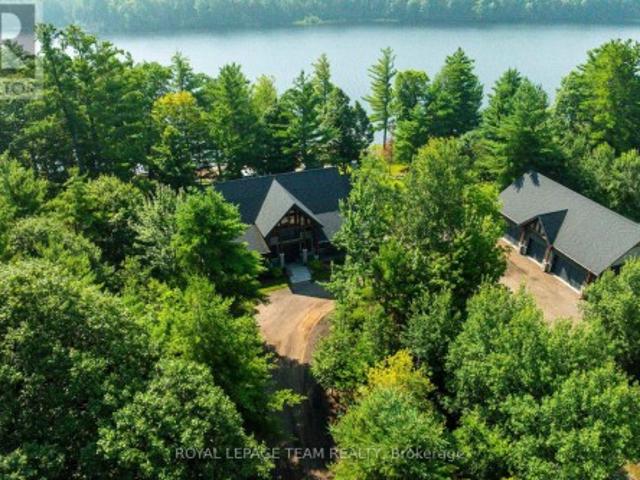 House for sale in Renfrew, Ontario