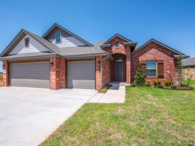 House for sale in Piedmont, Oklahoma