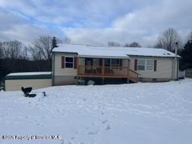 House for sale in Lake Como, Pennsylvania