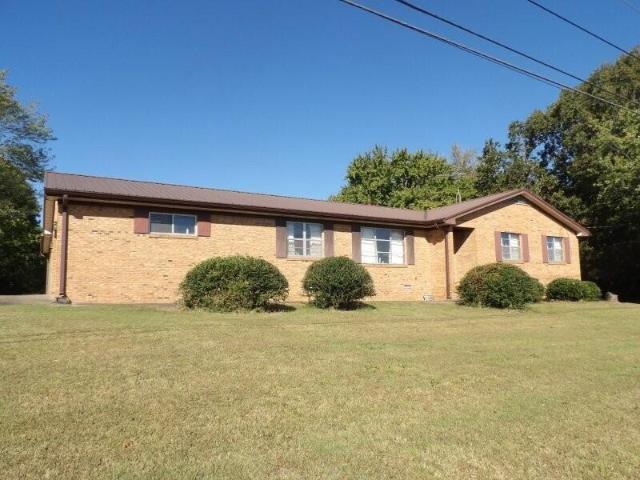 House for sale in Mayfield, Graves County