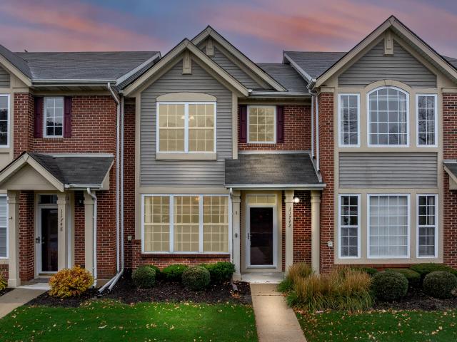 Townhouse for sale in Crown Point, Indiana