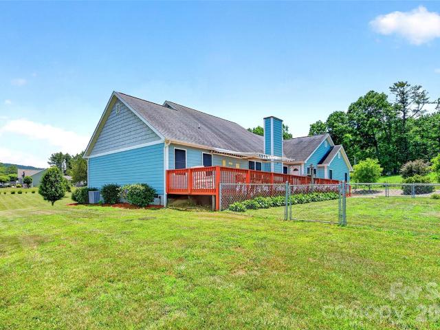 House for sale in Spruce Pine, North Carolina
