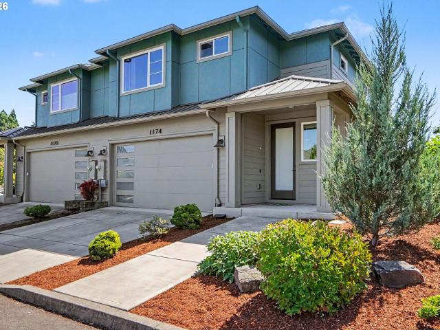Townhouse for sale in Oregonia