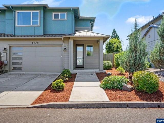 Townhouse for sale in Corvallis, Benton County