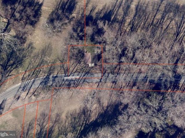 House for sale in Lothian, Maryland