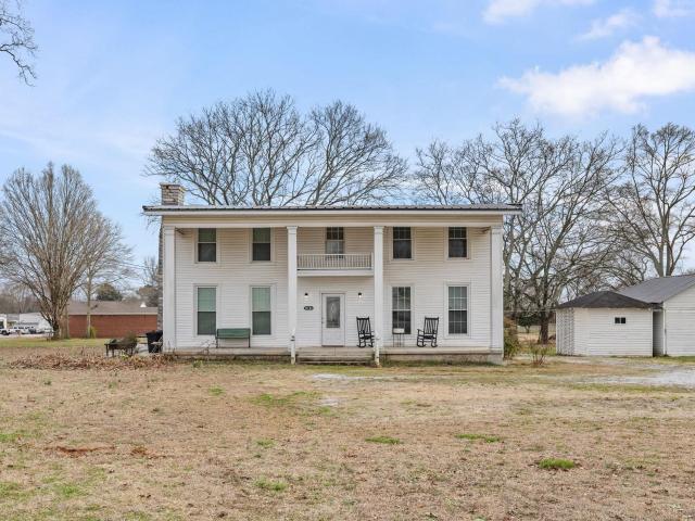 House for sale in Lexington, Alabama
