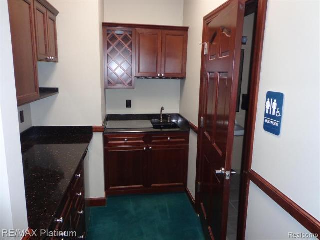 Commercial for sale in Hartland, Michigan
