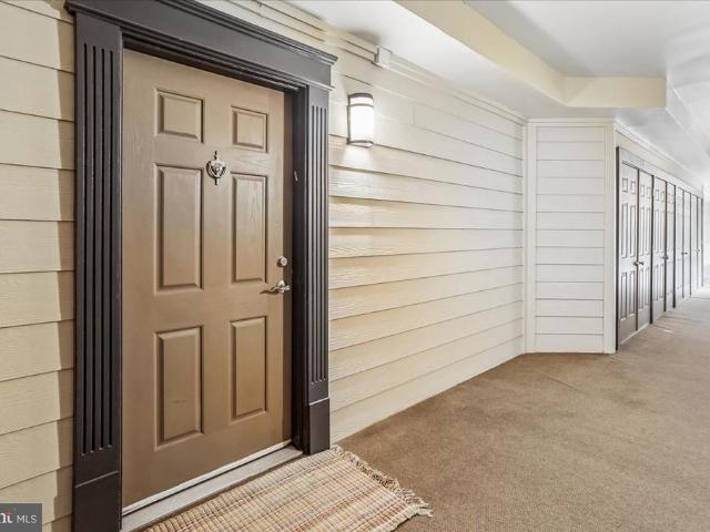 Condo for sale in Metro East District, North Bethesda