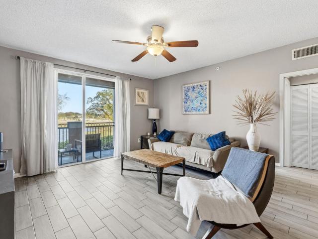 Condo for sale in Wellington, Palm Beach County