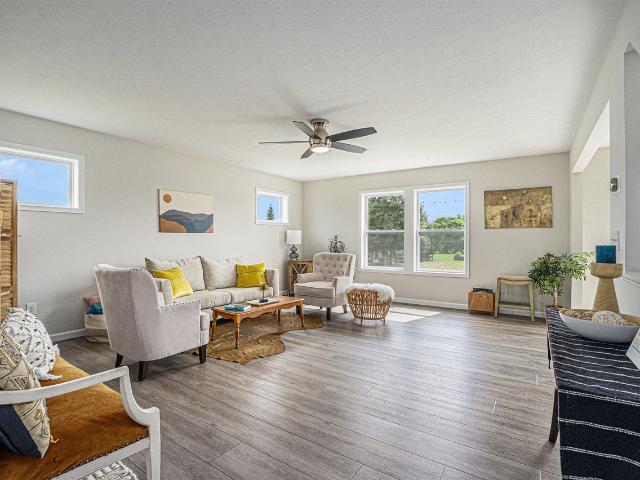 House for sale in Schoolcraft