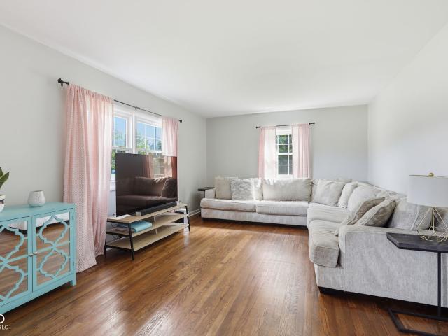 House for sale in Zionsville, Boone County