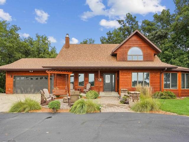 House for sale in Postville, Allamakee County