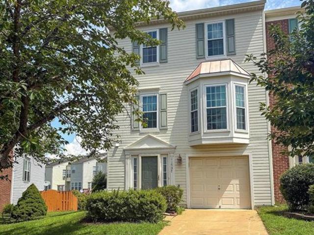 Townhouse for sale in Virginia